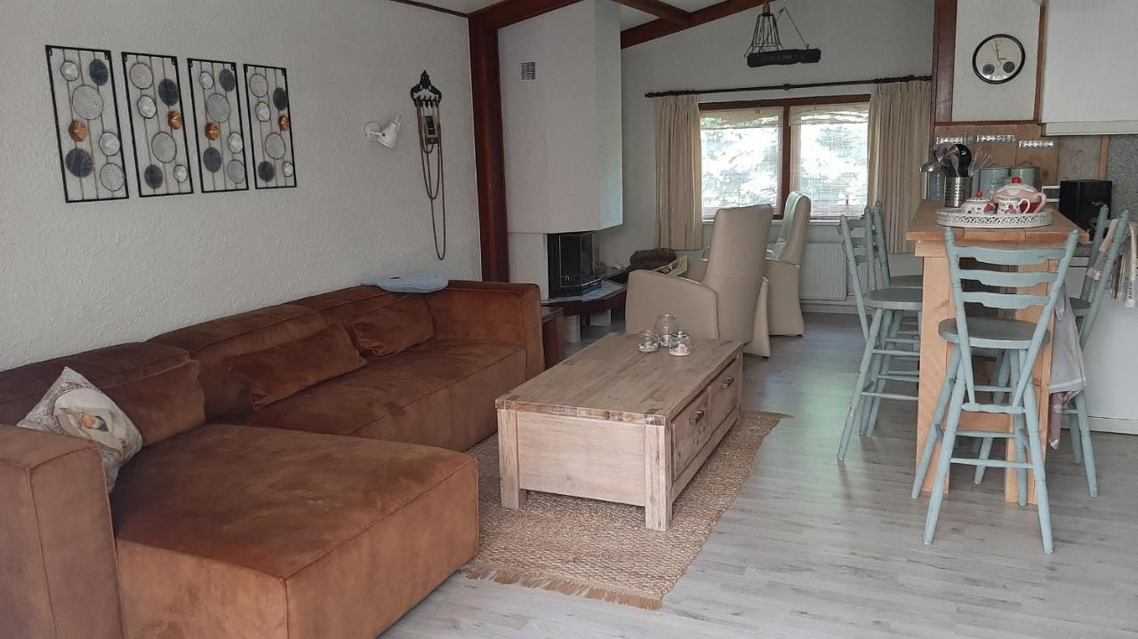 Bungalow De Pluumpot Scherpenisse ภายนอก รูปภาพ