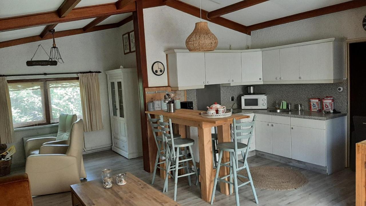 Bungalow De Pluumpot Scherpenisse ภายนอก รูปภาพ